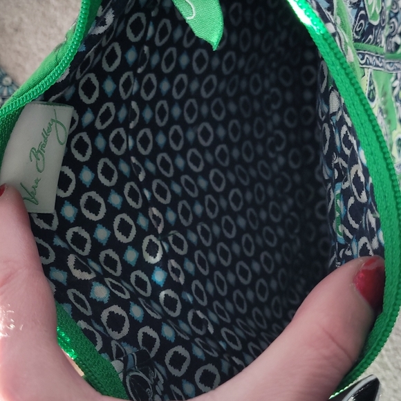 Vera Bradley bundle, shoulder bag & wallet - Picture 2 of 6